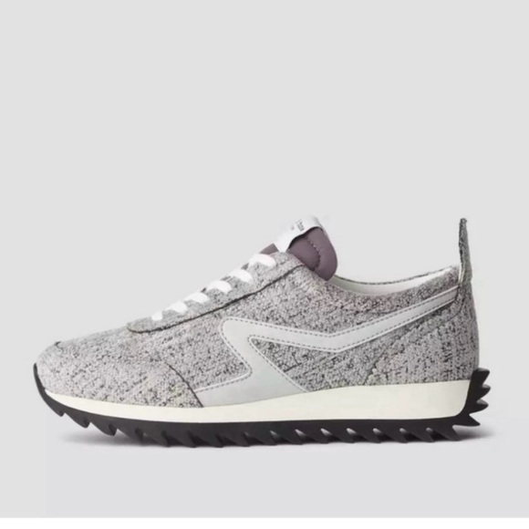 🩶👟 Gray RAG & BONE Retro Runner Chenille Sneakers -
Size 7.5/EU 37.5 - Picture 1 of 11